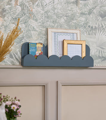 Scallops wall shelves